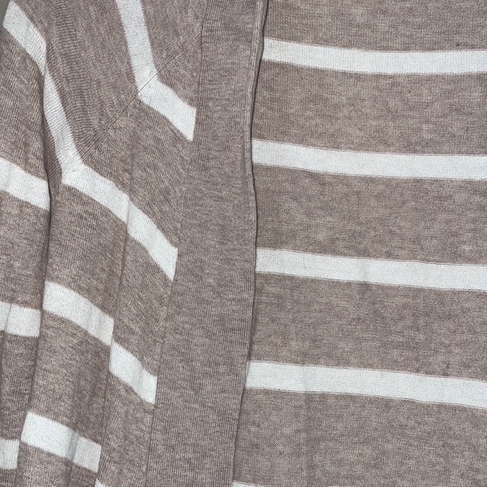 Express Cardigan - Picture 2 of 2